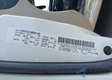 2012 Chrysler Town & Country Touring from USA, damaged, VIN 2C4RC1BG8CR412174